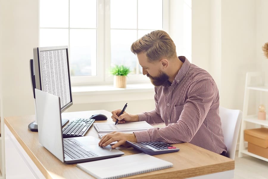 human resource employee storing data in desktop