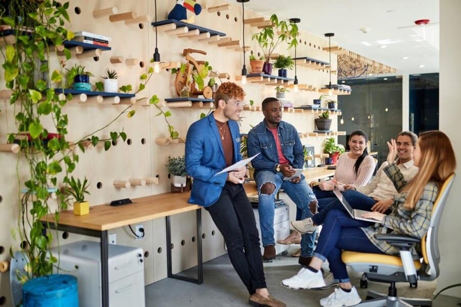 Calculating the ROI Of Employee Engagement: A Practical Guide For HR Leaders