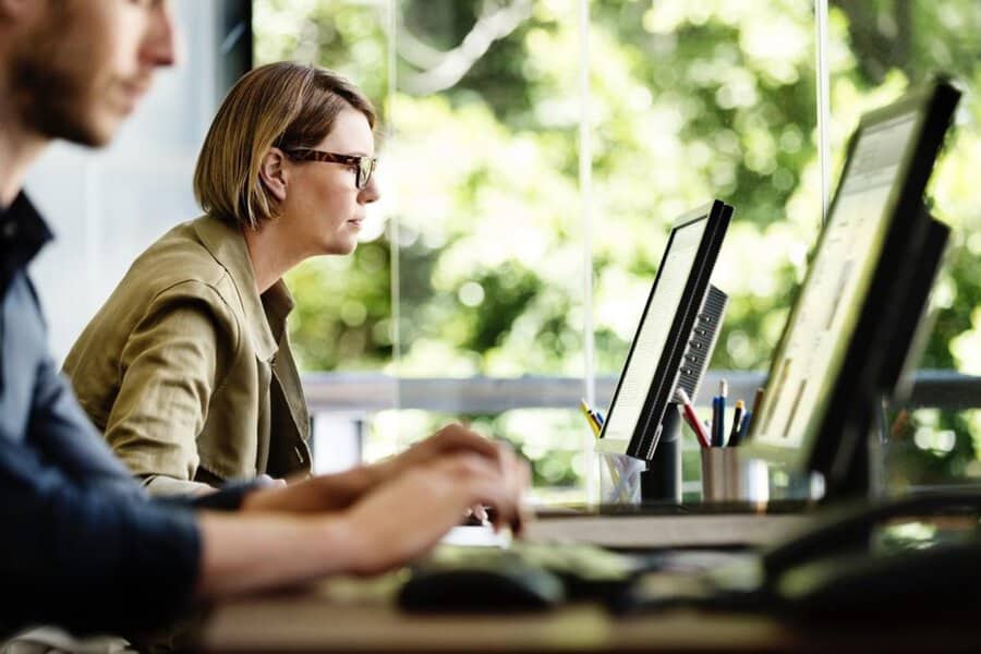 How Media Monitoring Helps HR Teams Handle Negative Publicity