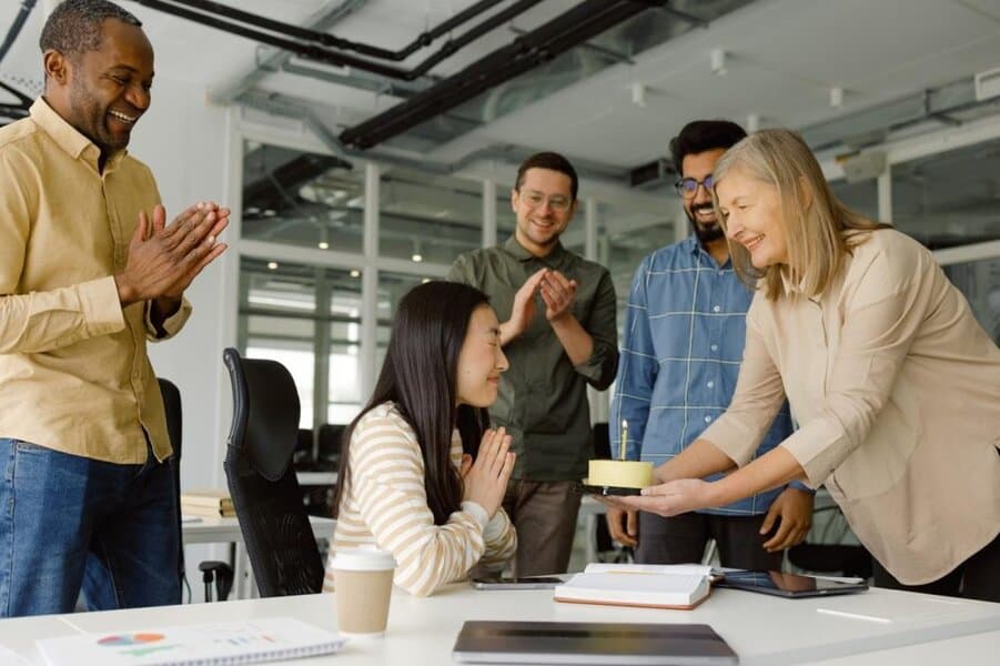 Recognition That Works: How Smart Rewards Drive Performance