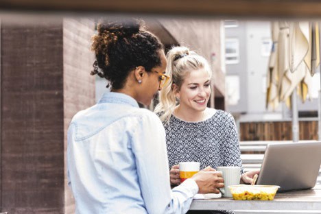 The Modern Lunch Meeting: Turning Midday Conversations Into Meaningful Collaboration